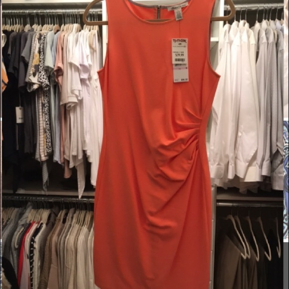 Dress - Picture 1 of 3